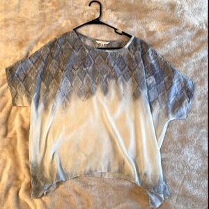 2/$20 - Blue white sheer flowy top Cabi